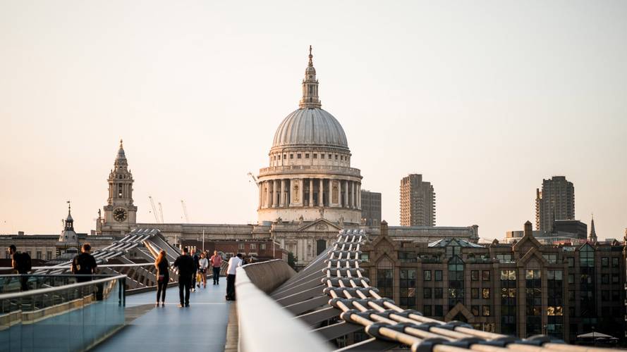 Expats moving to London, Full Guide Gravity Coliving