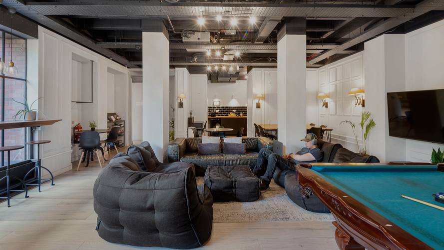 Co Living Studio Flats in Hounslow, London Gravity CoLiving